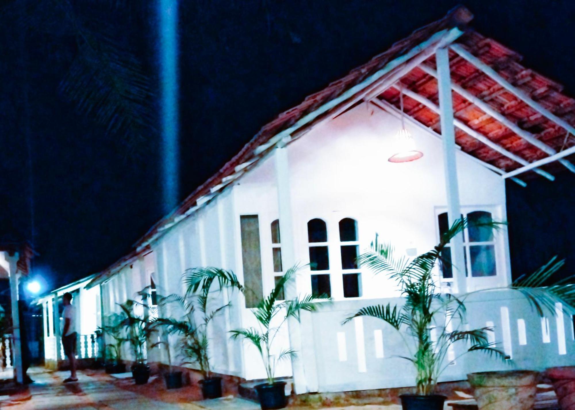 Baywatch Beach Resort Patnem Canacona Quarto foto